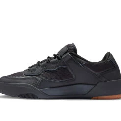 Men's DC DC Metric Skate Shoes -Puma shop 154241 346872 3